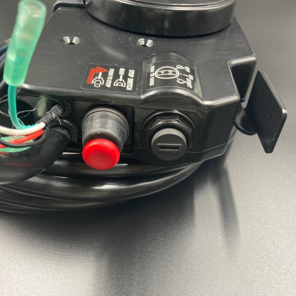 Дистанционное управление Tohatsu MFS8-30C, M40D2-90A (C гидроподъемом) (8Pin) (PWB) Дистанционное управление Tohatsu MFS8-30C, M40D2-90A (C гидроподъемом) (8Pin) (PWB)