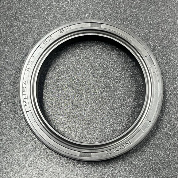 Сальник Tohatsu (3C7-00122-0) (40x52x6) (Tohatsu)