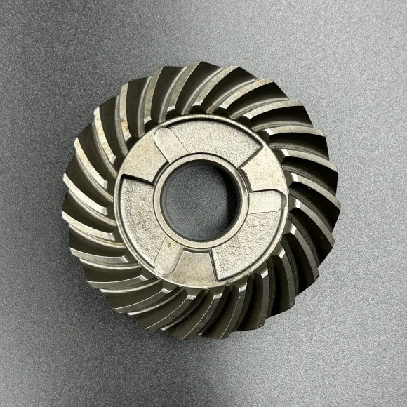 Шестерня шзх Suzuki DT40 (KACAWA)