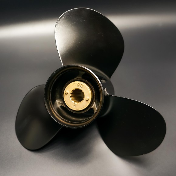 Гребной винт Mercury 25-70 (3x11-1/8x13) Гребной винт Mercury 25-70 (3x11-1/8x13)