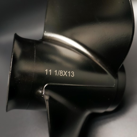 Гребной винт Mercury 25-70 (3x11-1/8x13) Гребной винт Mercury 25-70 (3x11-1/8x13)