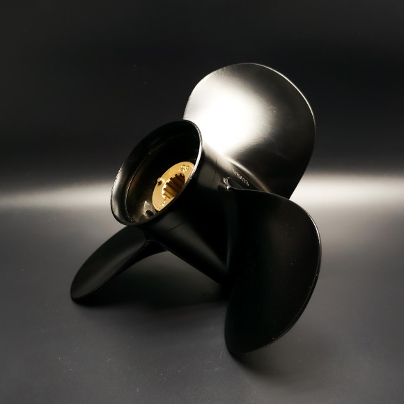 Гребной винт Mercury 25-70 (3x11-1/8x13) Гребной винт Mercury 25-70 (3x11-1/8x13)