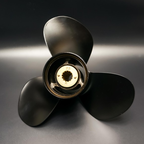 Гребной винт Mercury 25-70 (3x11-1/8x13) Гребной винт Mercury 25-70 (3x11-1/8x13)