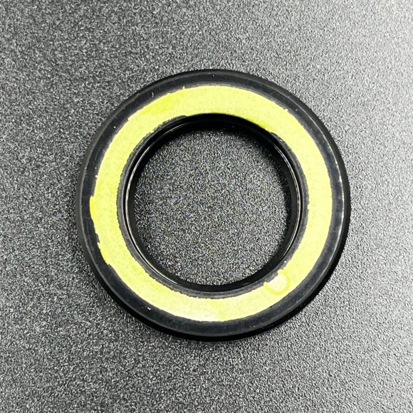 Сальник редуктора Yamaha 93101-22067