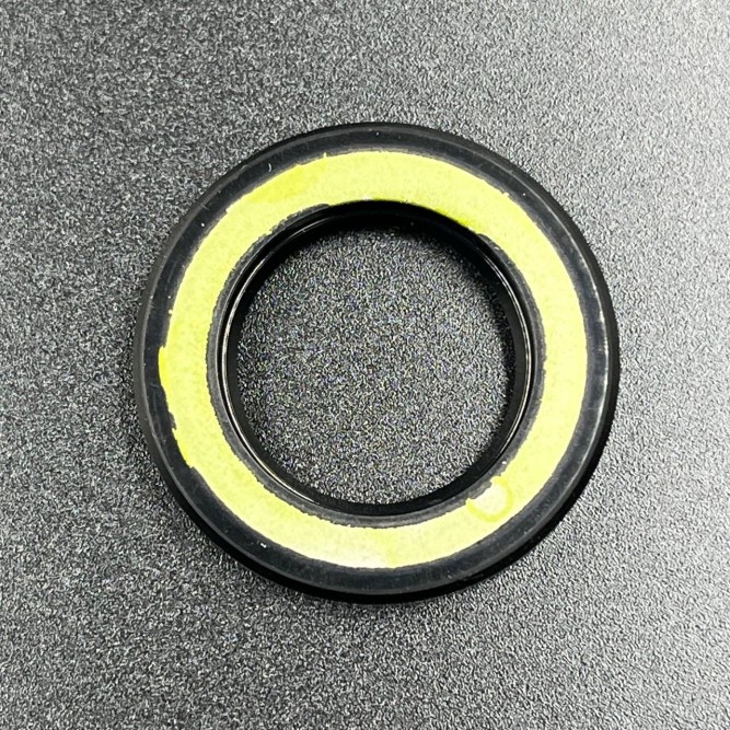 Сальник редуктора Yamaha 93101-22067