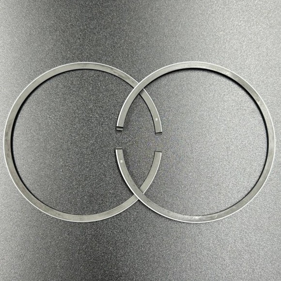 Кольца поршневые, комплект на один поршень Yamaha 40 Old (STD) (Osaka)