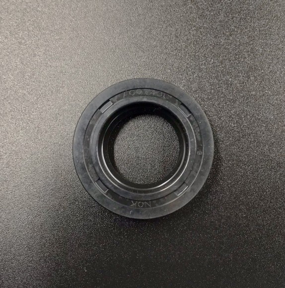 Сальник Honda (91251-ZV5-003) (17x30x7) (Honda)