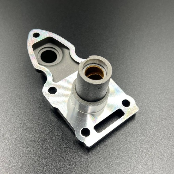 Основание помпы охлаждения Yamaha 6-8 (WUHU)