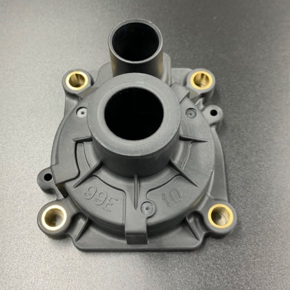 Корпус помпы охлаждения Suzuki DF40-90(A) (Suzuki) Корпус помпы охлаждения Suzuki DF40-90(A) (Suzuki)