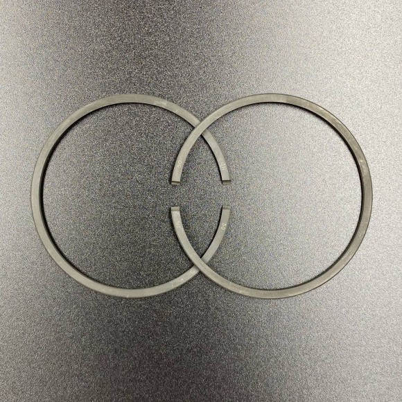 Кольца поршневые, комплект на один поршень Tohatsu 25-30 (0.50mm) (Sinera)
