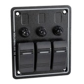 Панель бортового питания Skipper с кулисными переключателями переключателей - 3, с индикацией, гнёзд предохранителей - 3, алюминиевая Панель бортового питания Skipper с кулисными переключателями переключателей - 3, с индикацией, гнёзд предохранителей - 3, алюминиевая