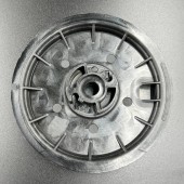 Катушка намотки шнура стартера (9.8F-01.01.07) Tohatsu 8-9.8 (WUHU) Катушка намотки шнура стартера (9.8F-01.01.07) Tohatsu 8-9.8 (WUHU)