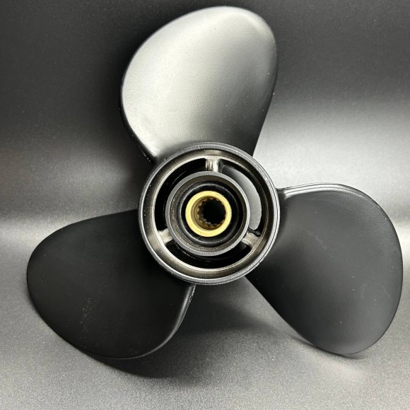 Гребной винт Tohatsu 9.9-18 (3x9.25x11) Гребной винт Tohatsu 9.9-18 (3x9.25x11)