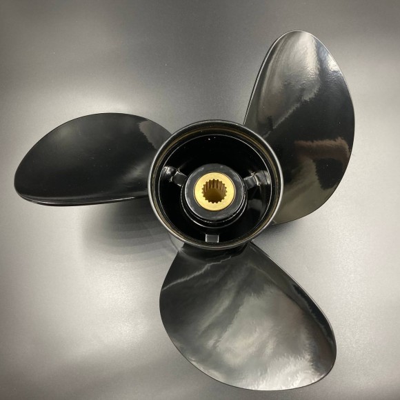 Гребной винт правого вращения VOLVO Sx Soltiga3 (3x15 1/4x21) (Polastorm)