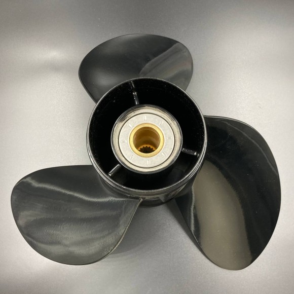 Гребной винт правого вращения VOLVO Sx Soltiga3 (3x15 1/4x21) (Polastorm)