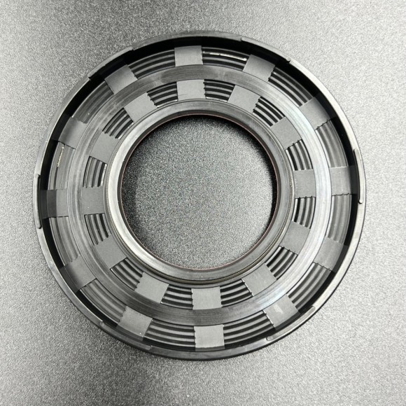 Сальник коленвала BRP Ski-Doo/Lynx (40х80х7) (420931280) (KINETIX)