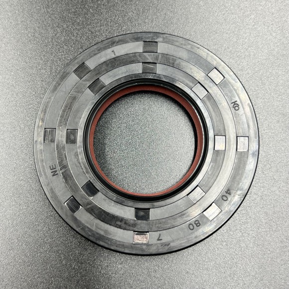 Сальник коленвала BRP Ski-Doo/Lynx (40х80х7) (420931280) (KINETIX)