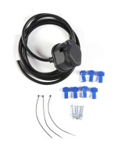 Розетка для прицепа, пластиковая, 13 контактов, с проводкой 2 м. Розетка для прицепа, пластиковая, 13 контактов, с проводкой 2 м.