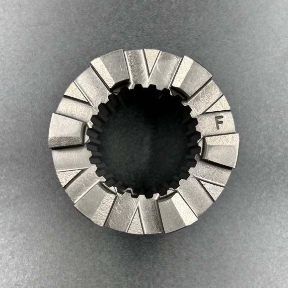 Муфта Honda 90D EFI 24101-ZZ0-010 Муфта Honda 90D EFI 24101-ZZ0-010