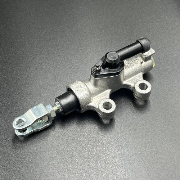 Главный тормозной цилиндр задний Yamaha Grizzly 400/660 (Yamaha)