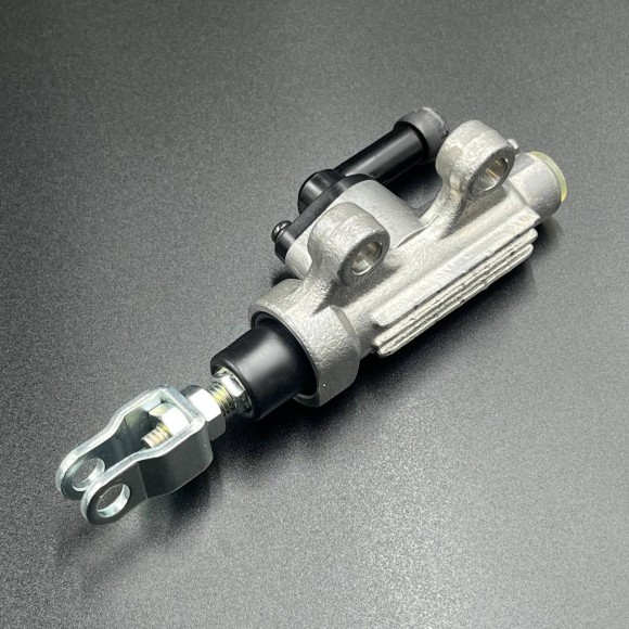 Главный тормозной цилиндр задний Yamaha Grizzly 400/660 (Yamaha)