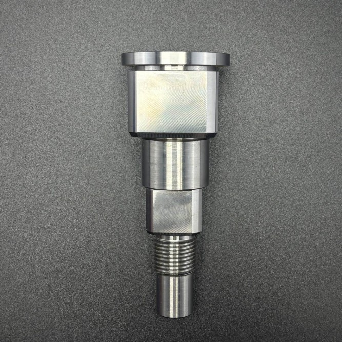 Шток поворотного кронштейна Mercruiser Alpha/ Alpha Gen II/ Bravo I/II/III  (98230A1) (Quicksilver)