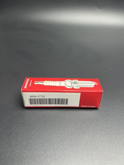 Свеча зажигания (XU22ESR-UB/DR7EA) (Honda) Свеча зажигания (XU22ESR-UB/DR7EA) (Honda)