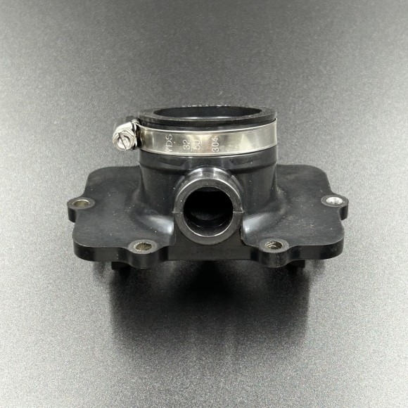 Впускной патрубок BRP (420867861) (KINETIX) Впускной патрубок BRP (420867861) (KINETIX)