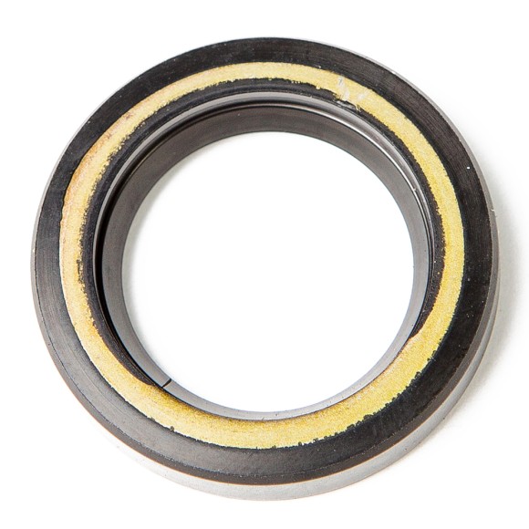 Сальник помпы охлаждения Skipper для Yamaha Модели техники: 9.9-15, F9.9-20 Сальник помпы охлаждения Skipper для Yamaha Модели техники: 9.9-15, F9.9-20