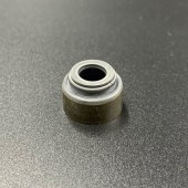 Маслосъемный колпачок Suzuki DF60-70 (Впуск/Выпуск) (Suzuki) Маслосъемный колпачок Suzuki DF60-70 (Впуск/Выпуск) (Suzuki)