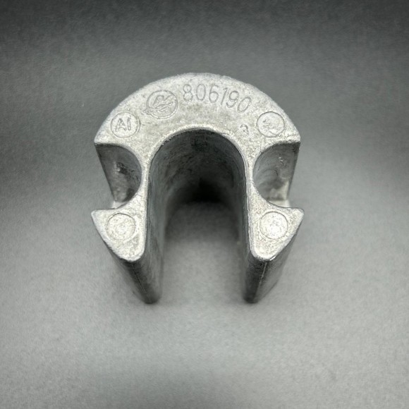 Анод алюминиевый  ANODE  Mercruiser  (806190Q1) Анод алюминиевый  ANODE  Mercruiser  (806190Q1)