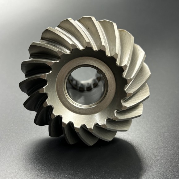 Шестерни  верхнего редуктора Mercruiser Alpha One (1.94 редукция) (Osaka)