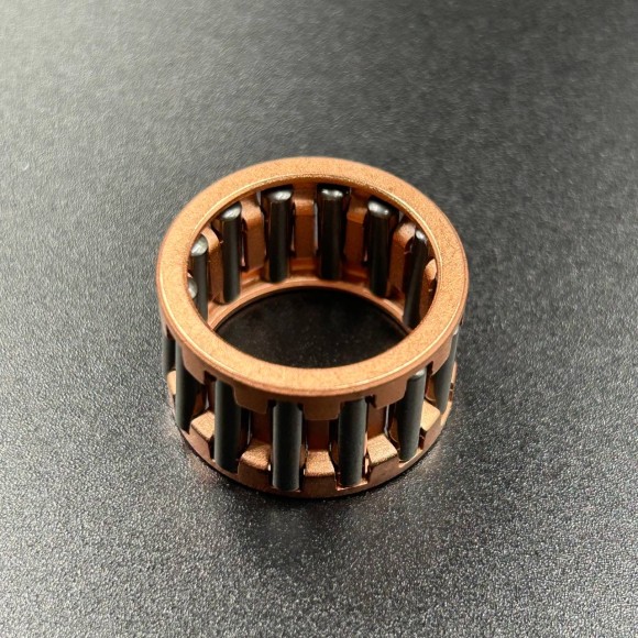 Подшипник шатунный Tohatsu 9.9-18 (20x26x16) (Omax)