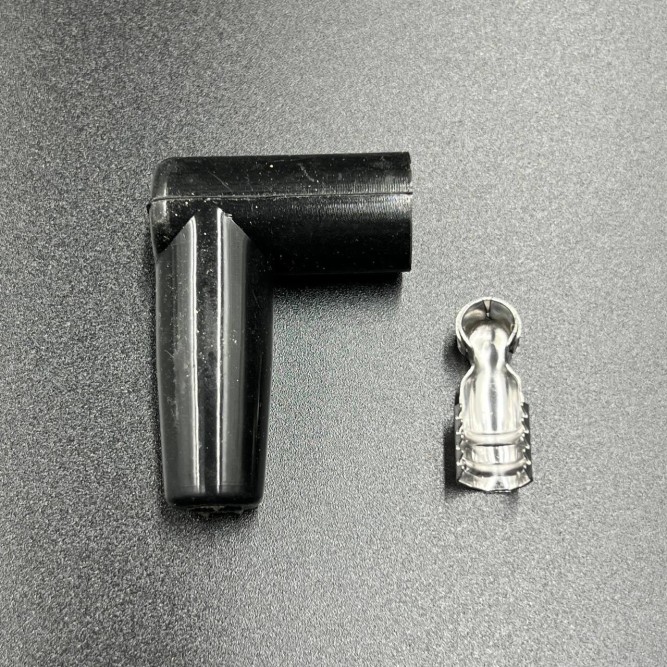 Свечной колпачок Mercury Mercruiser (47604A1; 71006A1) замена Yamaha (JSP)
