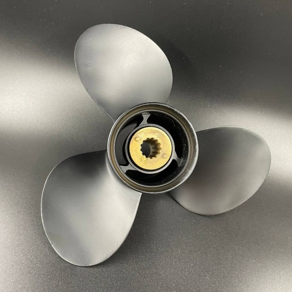 Гребной винт Mercury 25-70 (3x11-5/8x11) Гребной винт Mercury 25-70 (3x11-5/8x11)