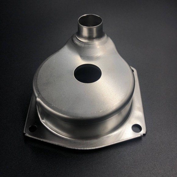 Корпус помпы охлаждения Mercury 40-60 (46-812966A12) (PREMARINE) Корпус помпы охлаждения Mercury 40-60 (46-812966A12) (PREMARINE)