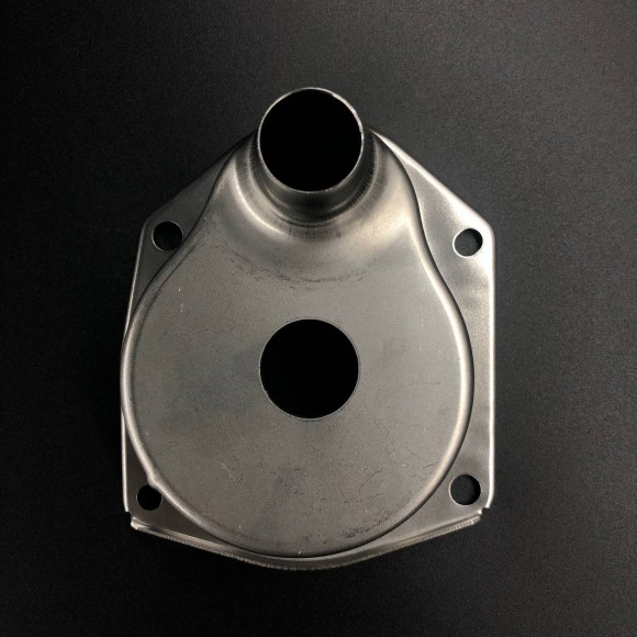 Корпус помпы охлаждения Mercury 40-60 (46-812966A12) (PREMARINE) Корпус помпы охлаждения Mercury 40-60 (46-812966A12) (PREMARINE)