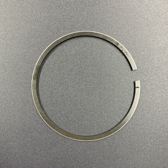 Кольца поршневые, комплект на один поршень Yamaha 60-70 (0.25mm) (Omax)