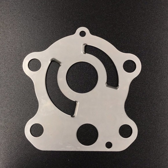 Пластина помпы охлаждения Yamaha F75-100 (Yamaha)