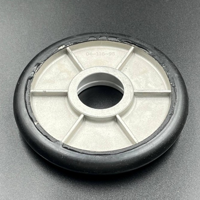 Ролик трака Yamaha VK540 (8AC-47550) (130мм)(Sinera)