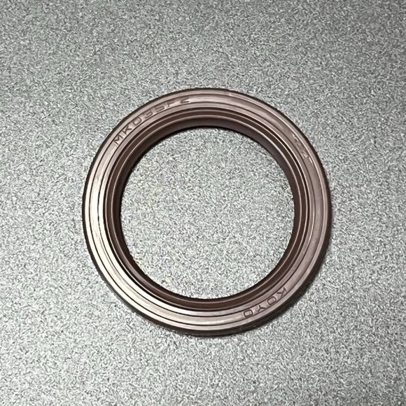 Сальник КПП снегохода Yamaha Venture,Nytro,VK10 (03-110-04) (YAMAHA)