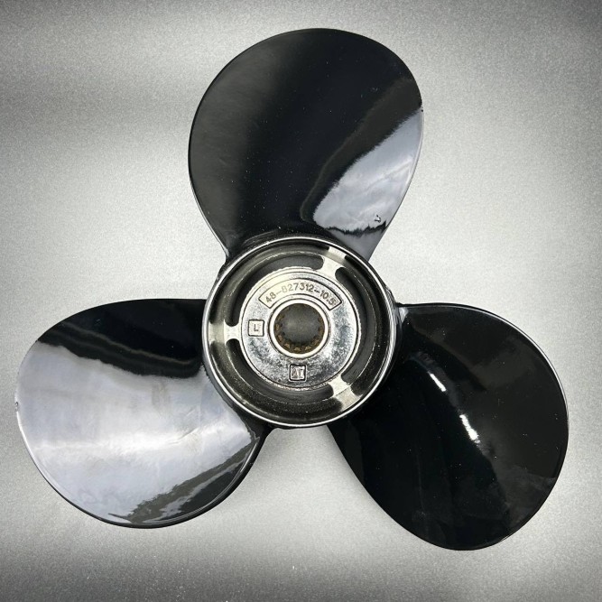 Гребной винт Mercury 25-70 (3x11-5/8x10-1/2) Black Max (Mercury)