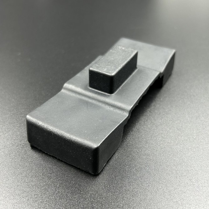 Прокладка передняя нижняя подвески Yamaha 40X (WUHU)