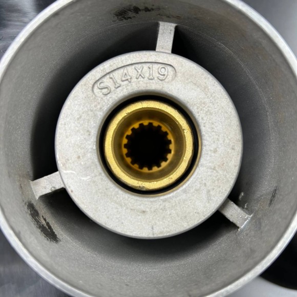 Гребной винт Suzuki DF90-140, DF70A-140A, DF100B (3x14x19) (Сталь)