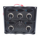 Панель бортового питания Skipper с тумблерами переключателей - 5, с индикацией, гнёзд предохранителей - 3, прикуриватель Панель бортового питания Skipper с тумблерами переключателей - 5, с индикацией, гнёзд предохранителей - 3, прикуриватель