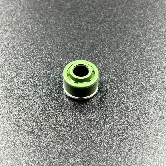 Маслосъемный колпачок Yamaha F2-350 (6EE-E2119-00) (Впуск/Выпуск) (Yamaha)