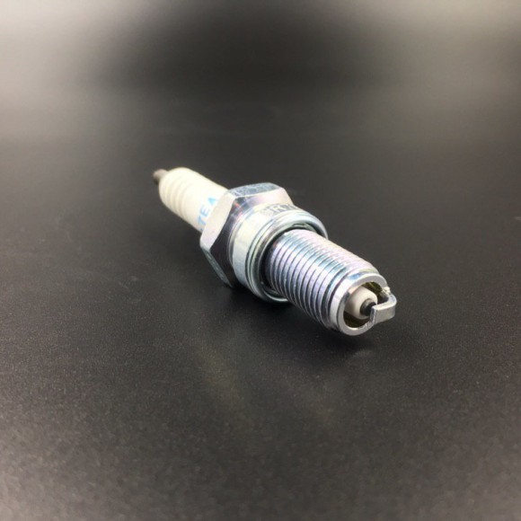 Свечи зажигания 7839 DR7EA (NGK) Свечи зажигания 7839 DR7EA (NGK)