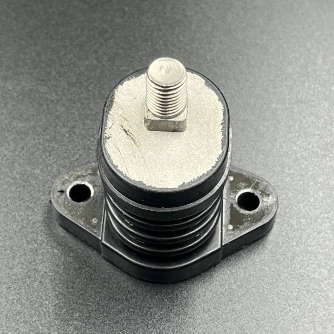 Демпфер опорный резиновый Yamaha 20-30 (Верхний) (PREMARINE)