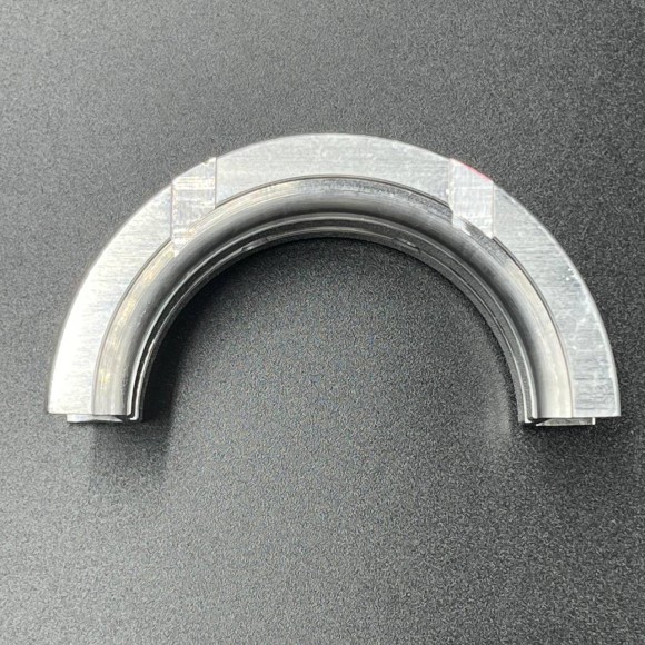 Вкладыш коренной Yamaha F150 (Red) (63P-11426-10; 63P-11426-41) (Yamaha)