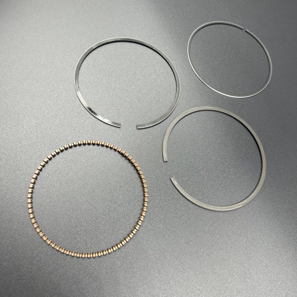 Кольца поршневые, комплект на один поршень Honda BF115-130 (STD) (Honda)